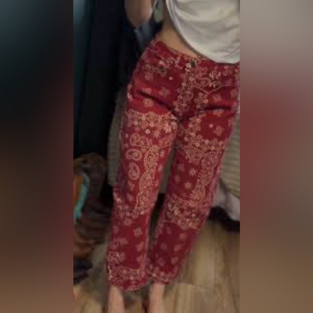 Denim Barrel Jeans in paisley bandana red print size small